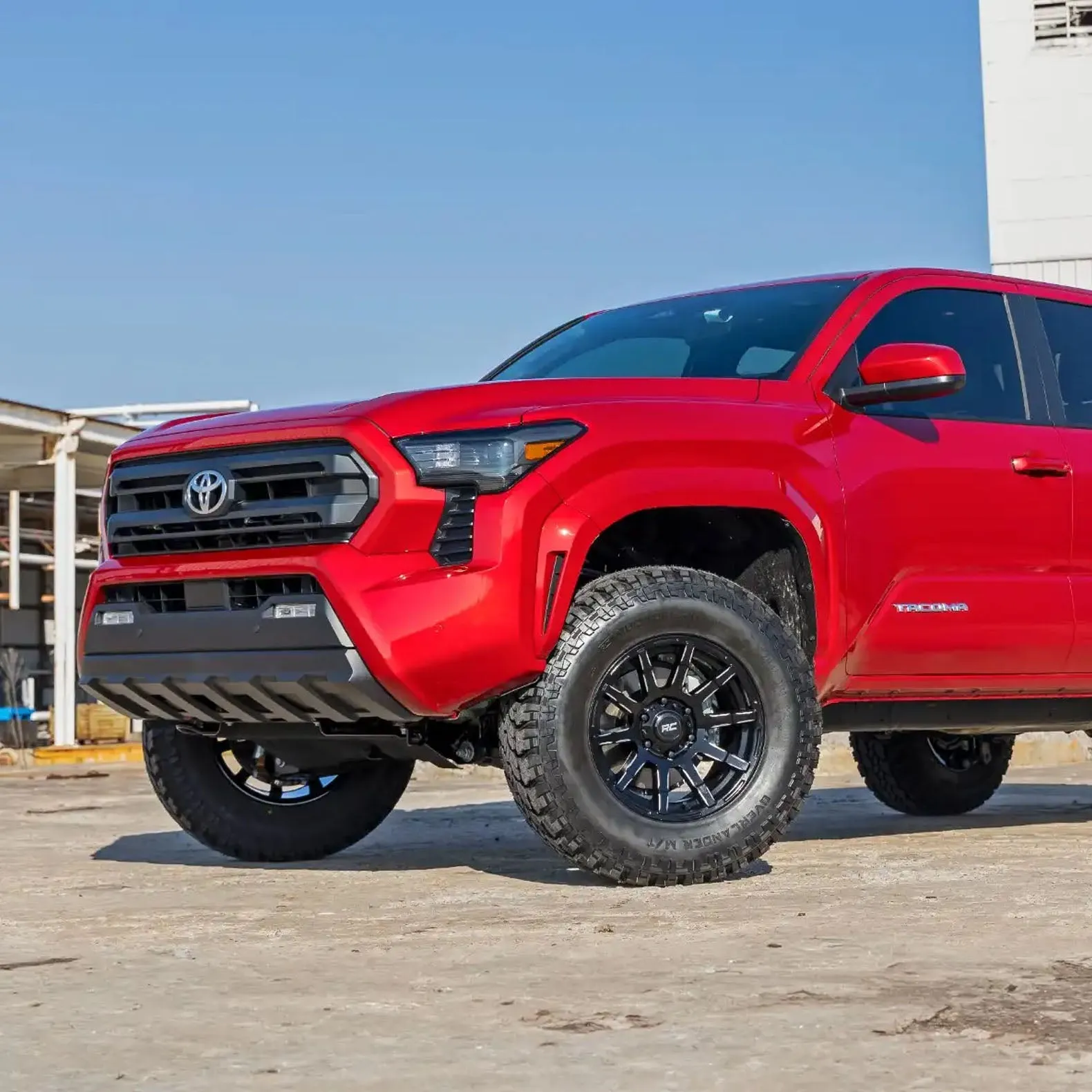 4th Gen Tacoma 33" Tire, Wheel & Suspension Package - RC M/T| 2024  Toyota Tacoma