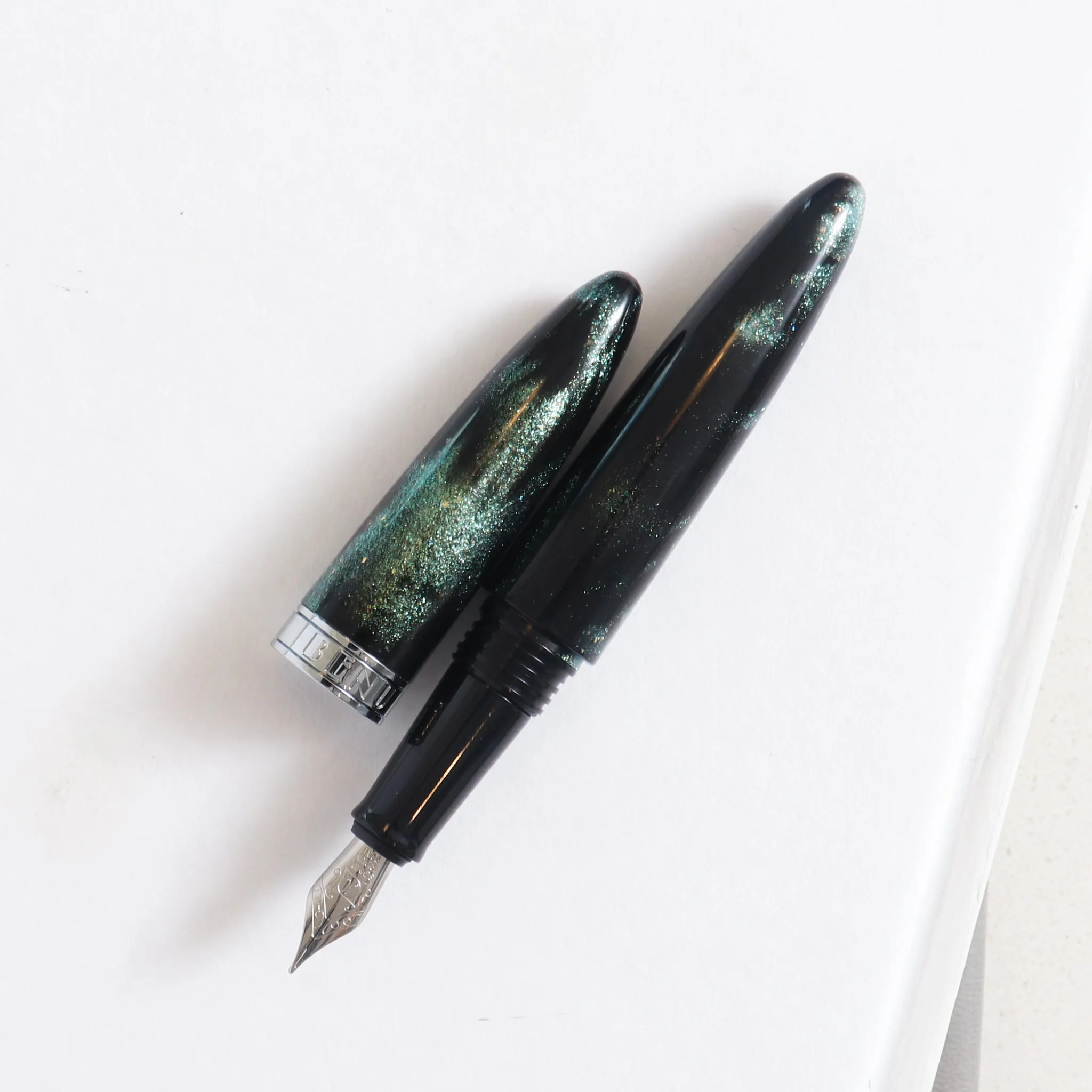 BENU Minima Mystical Green Silver Fountain Pen