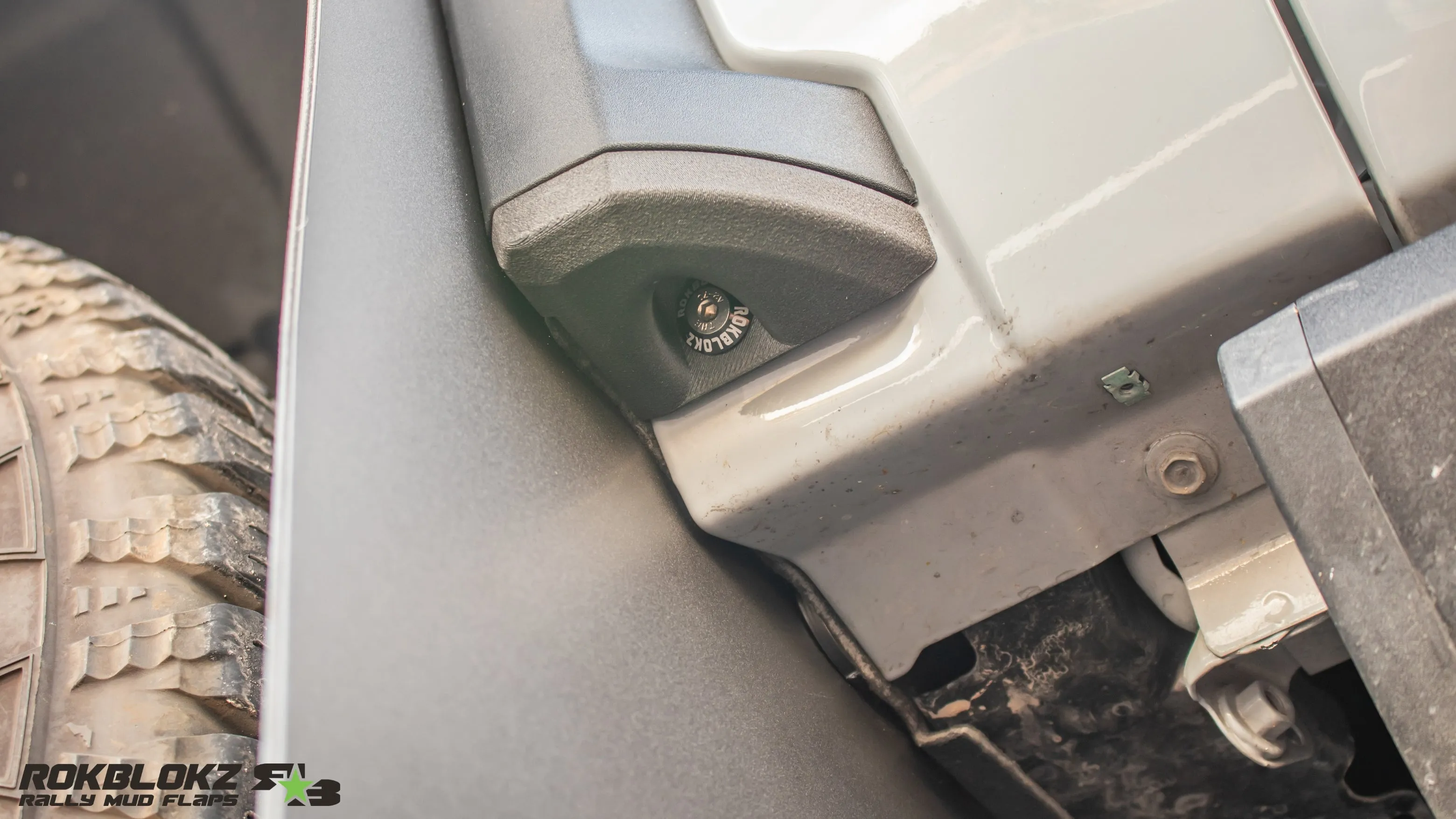 Chevrolet Silverado 2500/3500 2020  Mud Flaps