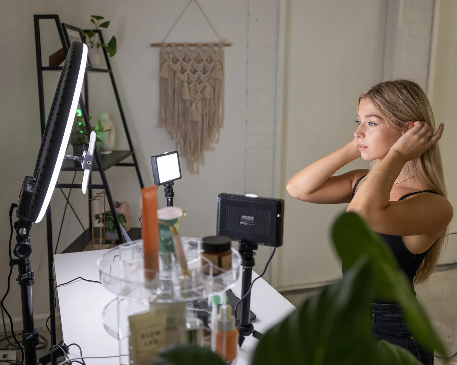 Complete Beauty Ring Light Studio Diamond Luxe & 5.5" LED Crystal Duo Lighting Kit - Bundle