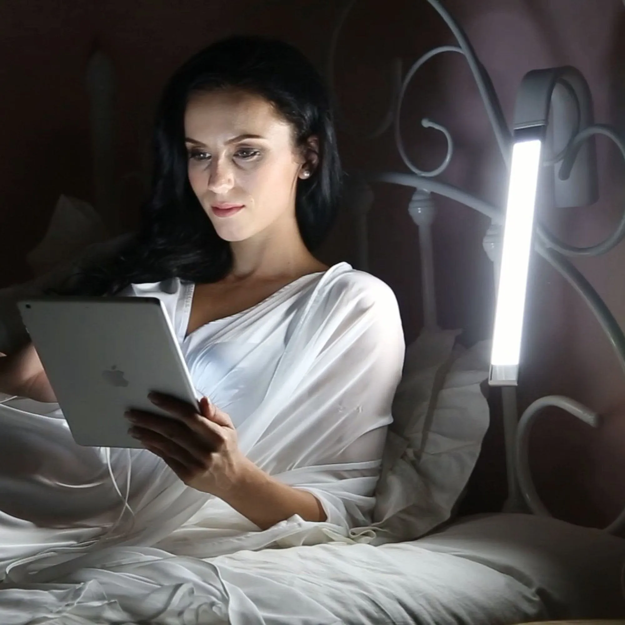 Cordless Rechargeable LED Lamp