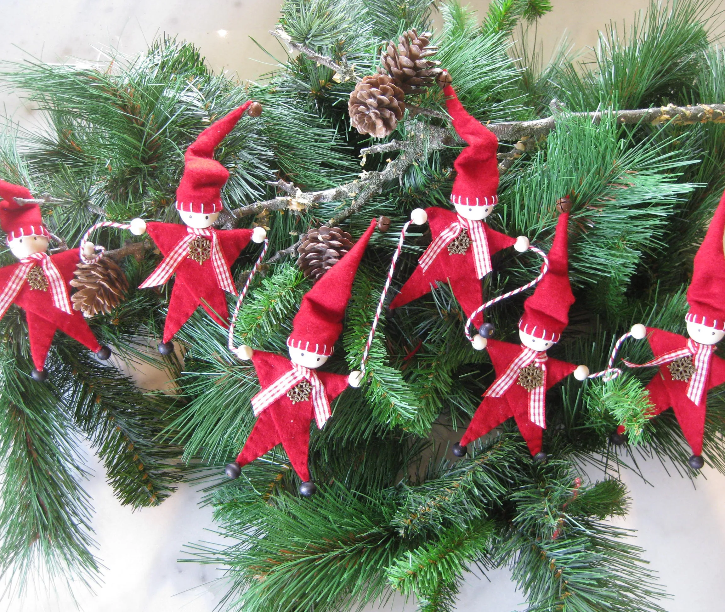 Elf Garland
