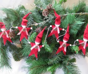 Elf Garland