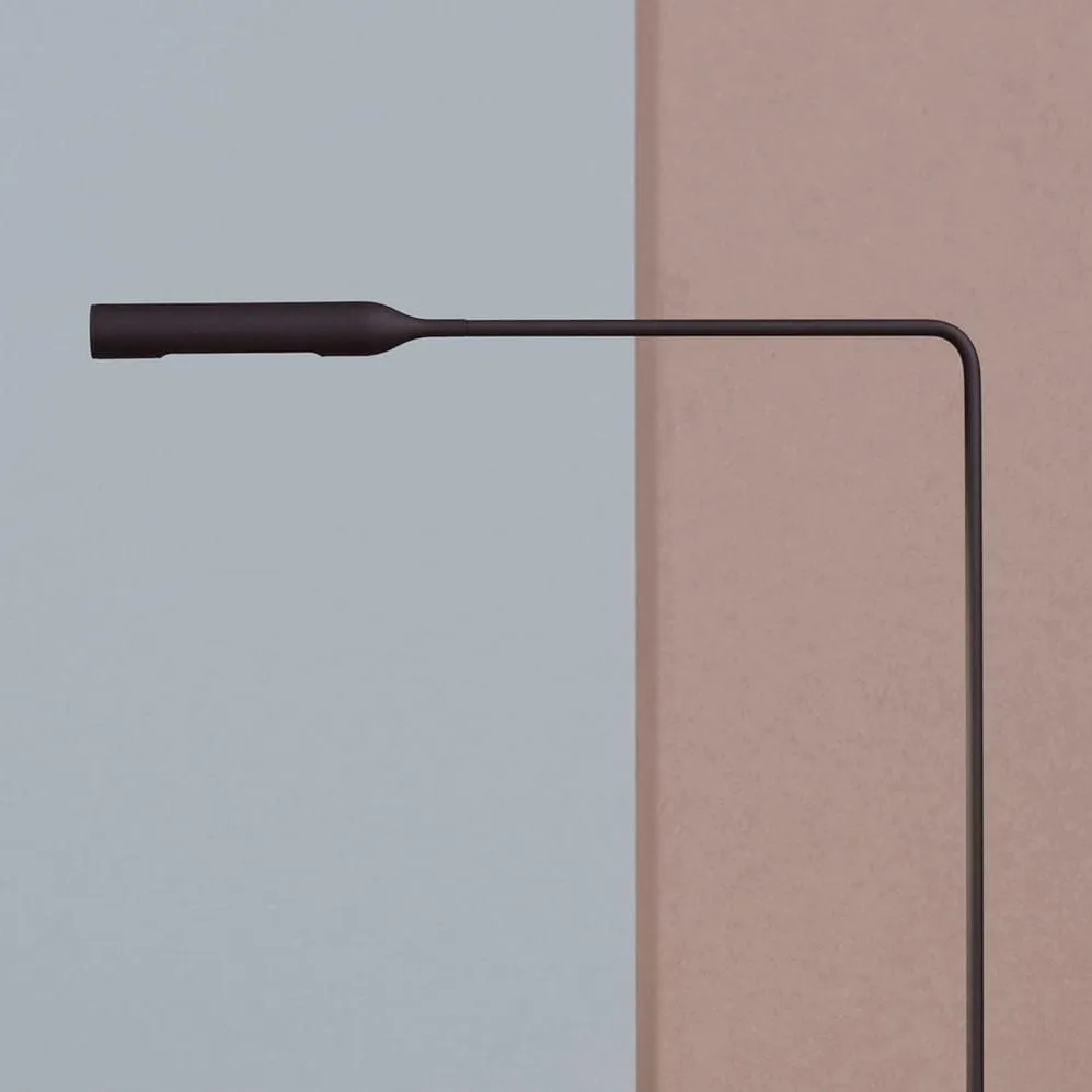 Flo - Floor Lamp