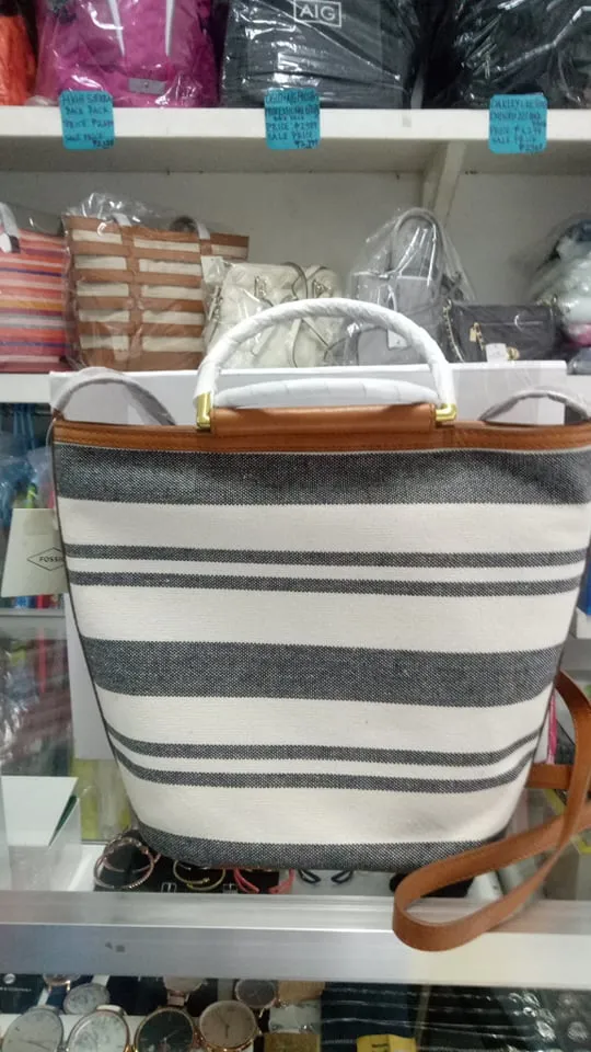 Fossil Amy Small Bucket Crossbody Neutral Stripe