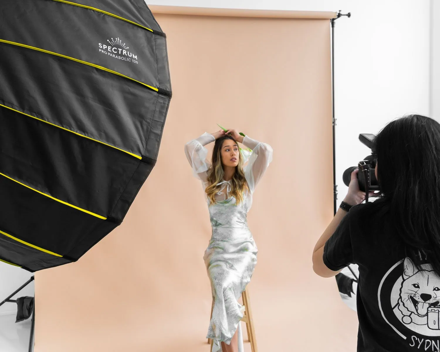 Spectrum Pro Collapsible Deep Parabolic Softbox 120cm/47.2" (Bowens Mount) (DEMO STOCK)