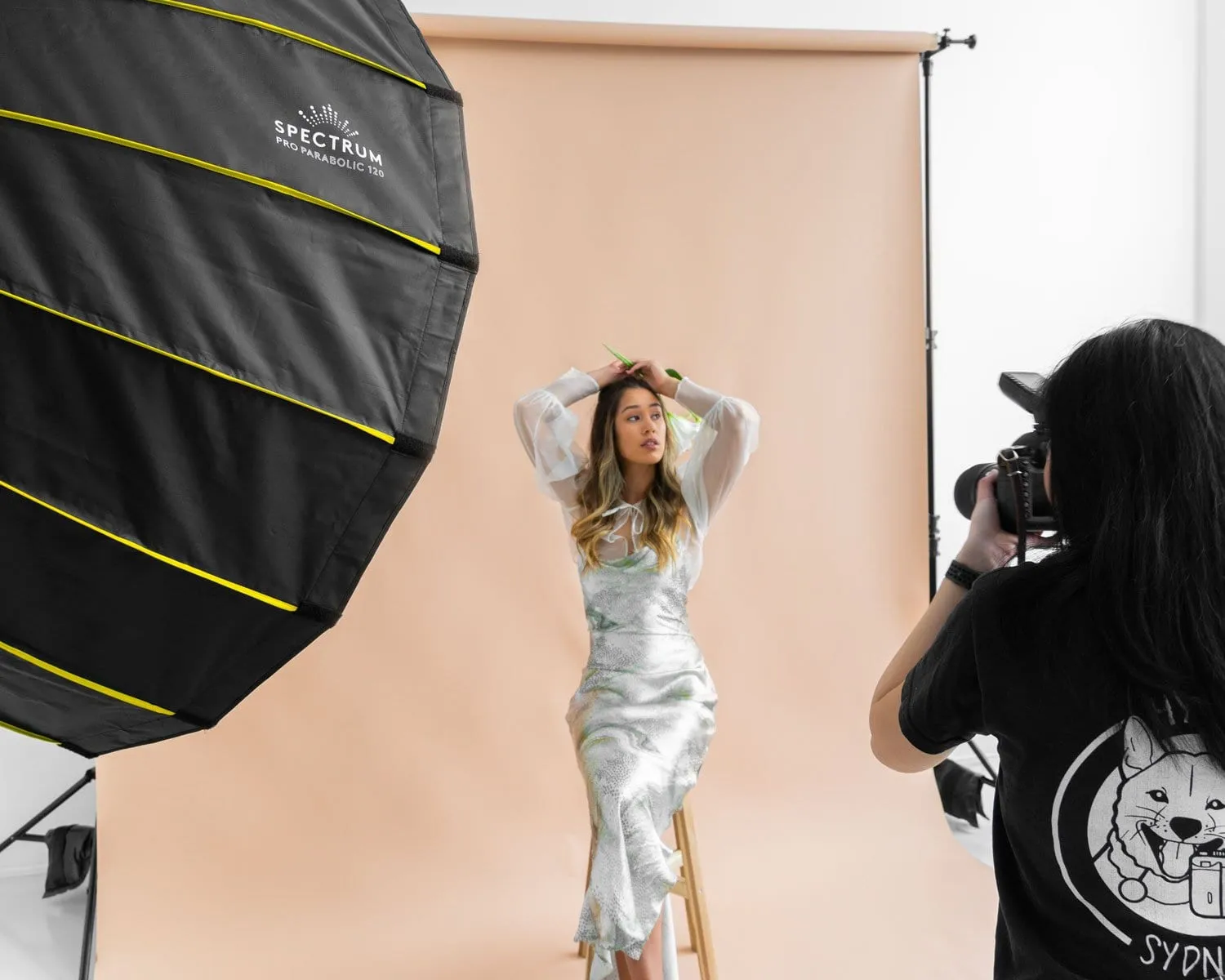 Spectrum Pro Collapsible Deep Parabolic Softbox 120cm/47.2" (Bowens Mount)