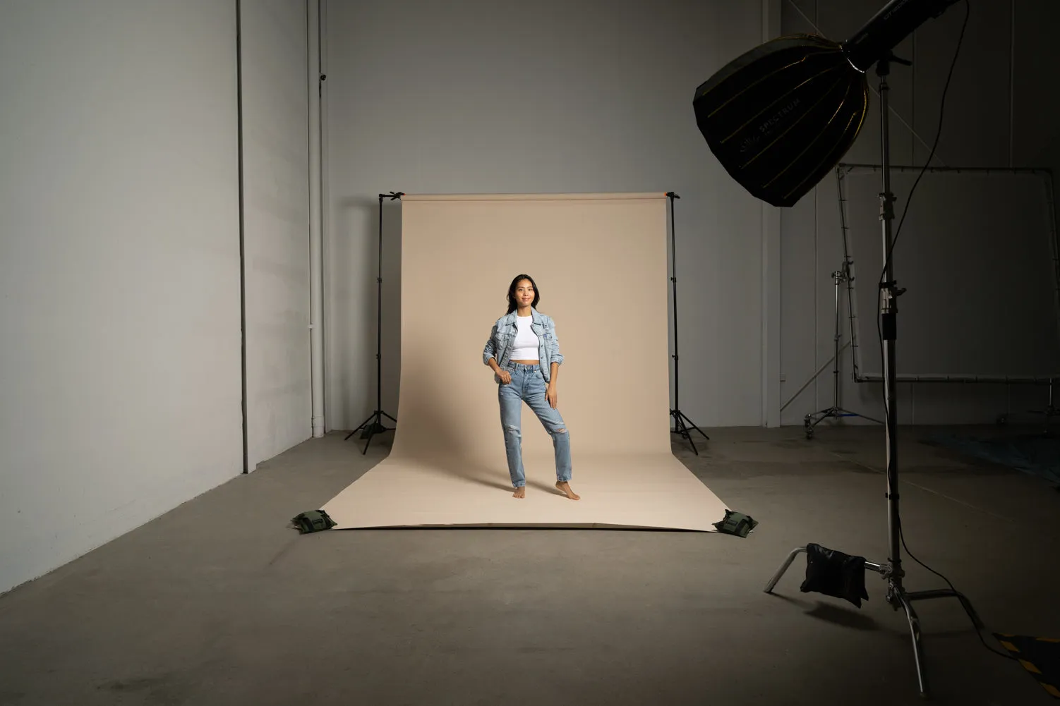 Spectrum Pro Collapsible Deep Parabolic Softbox 70cm/27.5" (Bowens Mount)