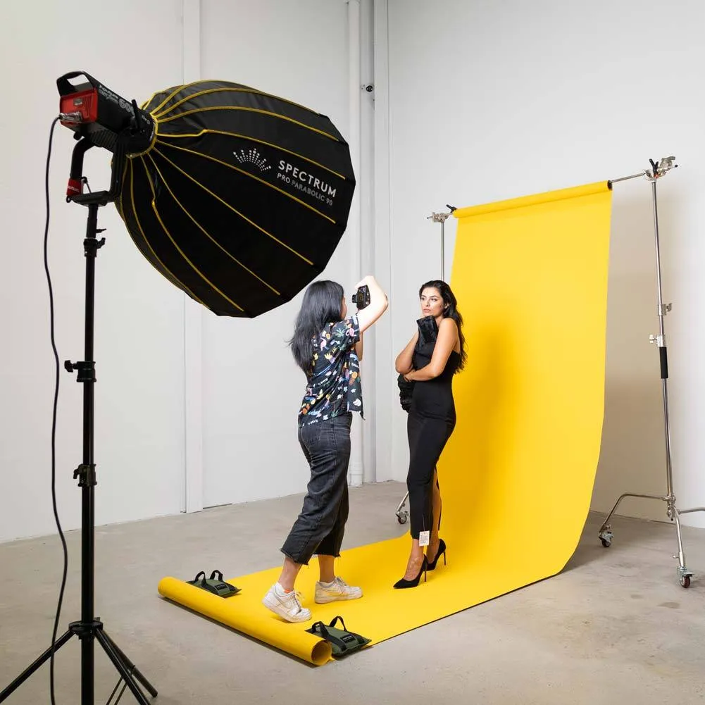 Spectrum Pro Collapsible Deep Parabolic Softbox 90cm/35.4" (Bowens Mount) (DEMO STOCK)