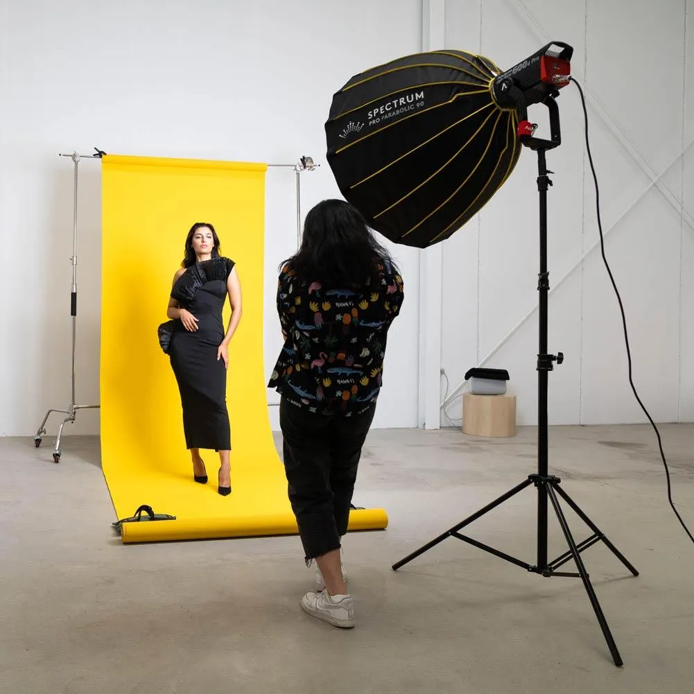 Spectrum Pro Collapsible Deep Parabolic Softbox 90cm/35.4" (Bowens Mount) (DEMO STOCK)