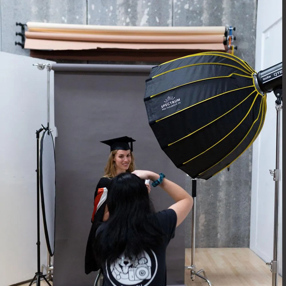 Spectrum Pro Collapsible Deep Parabolic Softbox 90cm/35.4" (Bowens Mount) (DEMO STOCK)