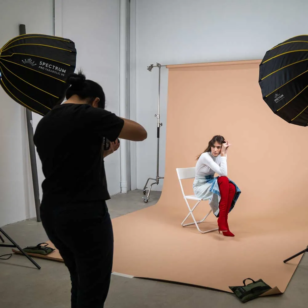 Spectrum Pro Collapsible Deep Parabolic Softbox 90cm/35.4" (Bowens Mount) (DEMO STOCK)