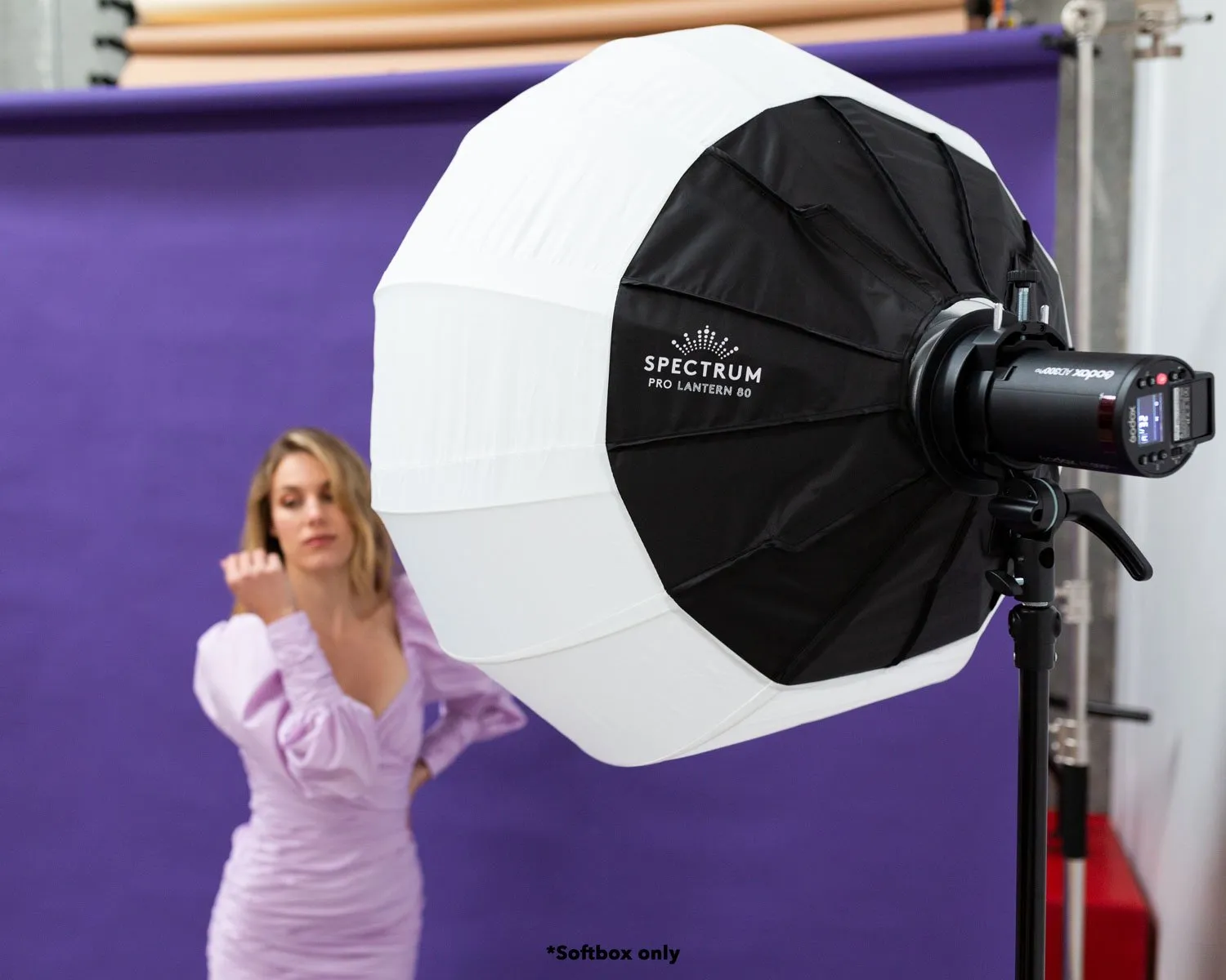 Spectrum Pro Collapsible Softball Lantern Softbox 80cm (Bowens Mount) (DEMO STOCK)