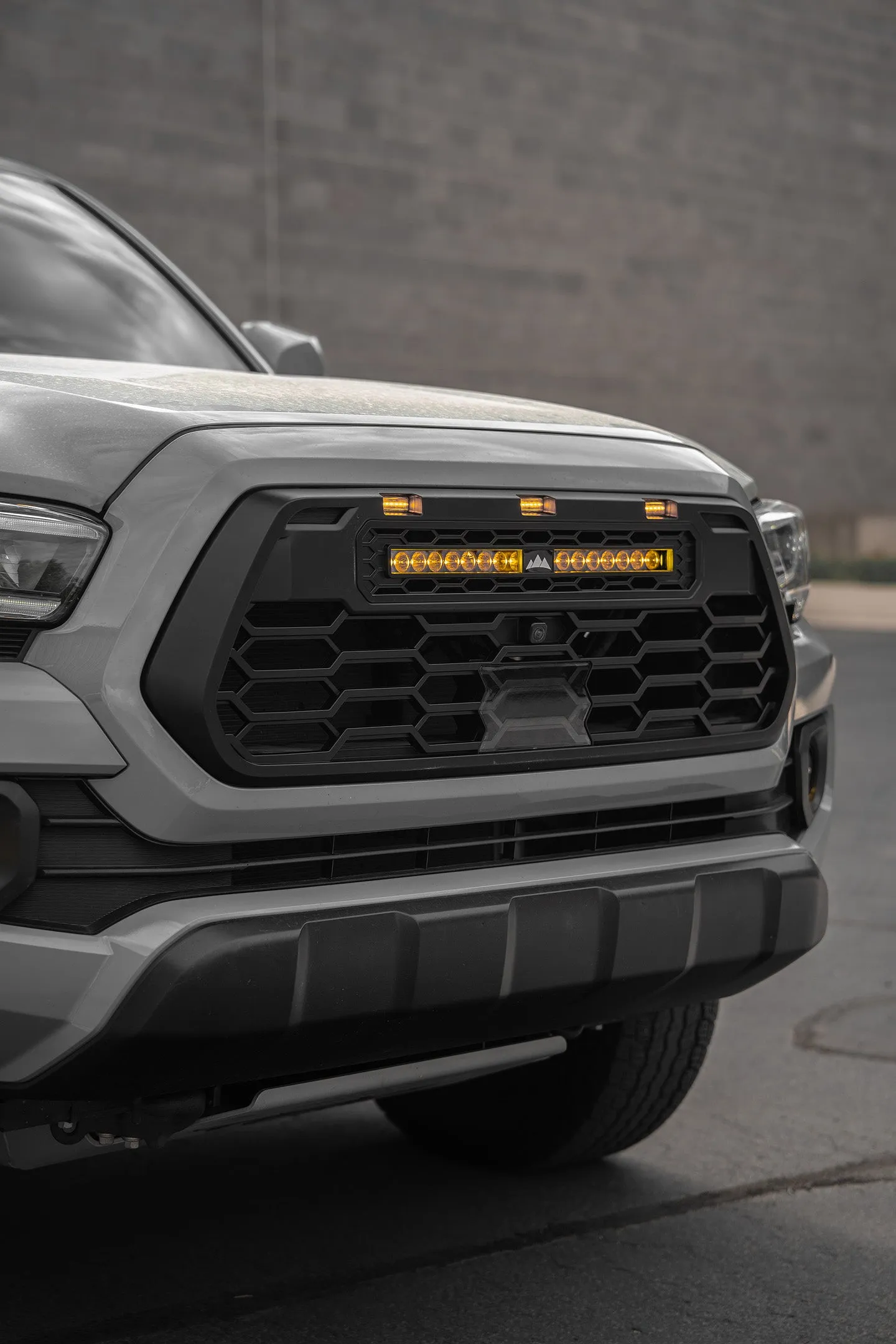 Tacoma Lifestyle Rogue Light Bar Grille For Tacoma (2016-2023)