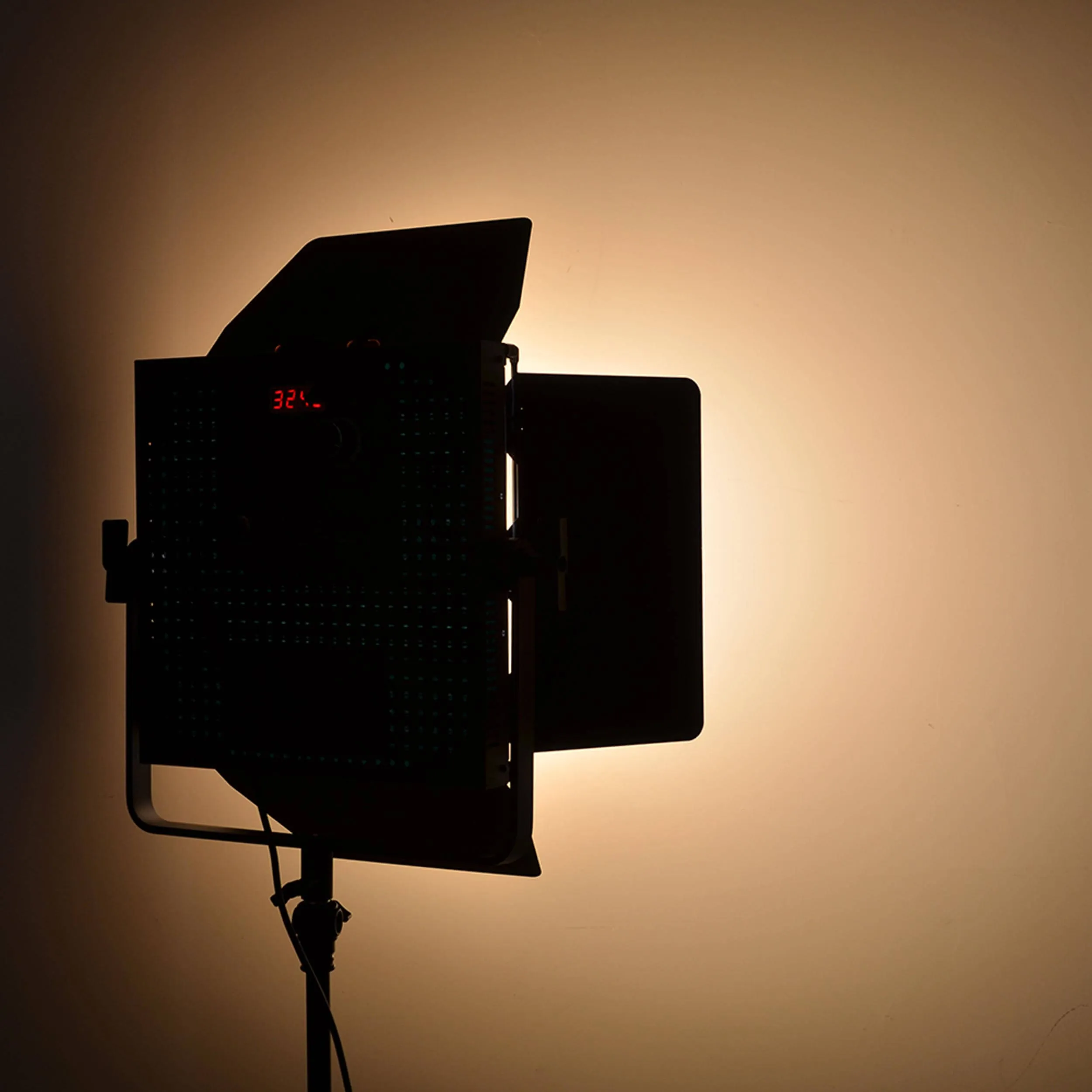 VNIX1500B Bi-Colour LED Panel Three Head Boom Kit With DMX Output