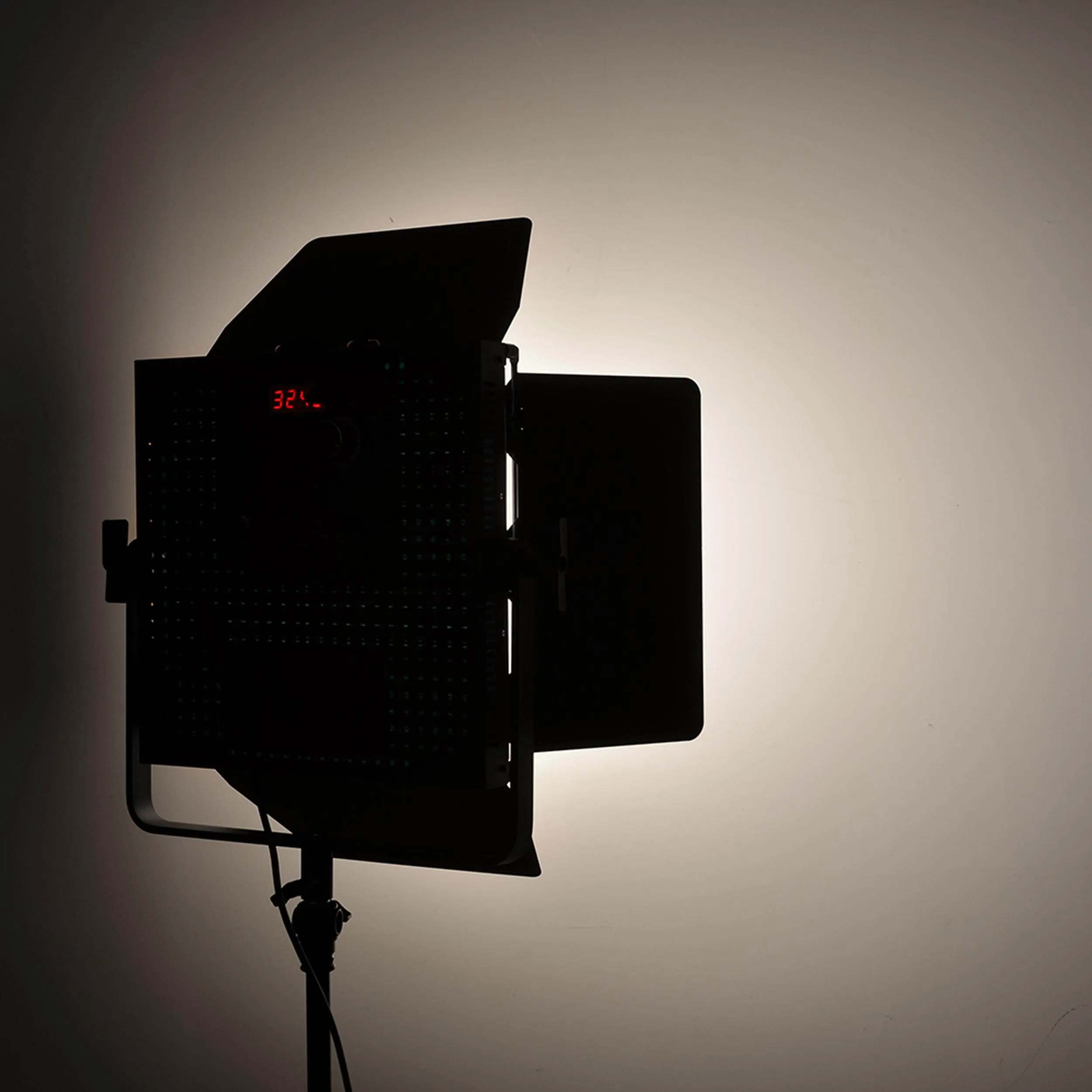 VNIX1500S Daylight LED Panel Three Head Kit With DMX Output