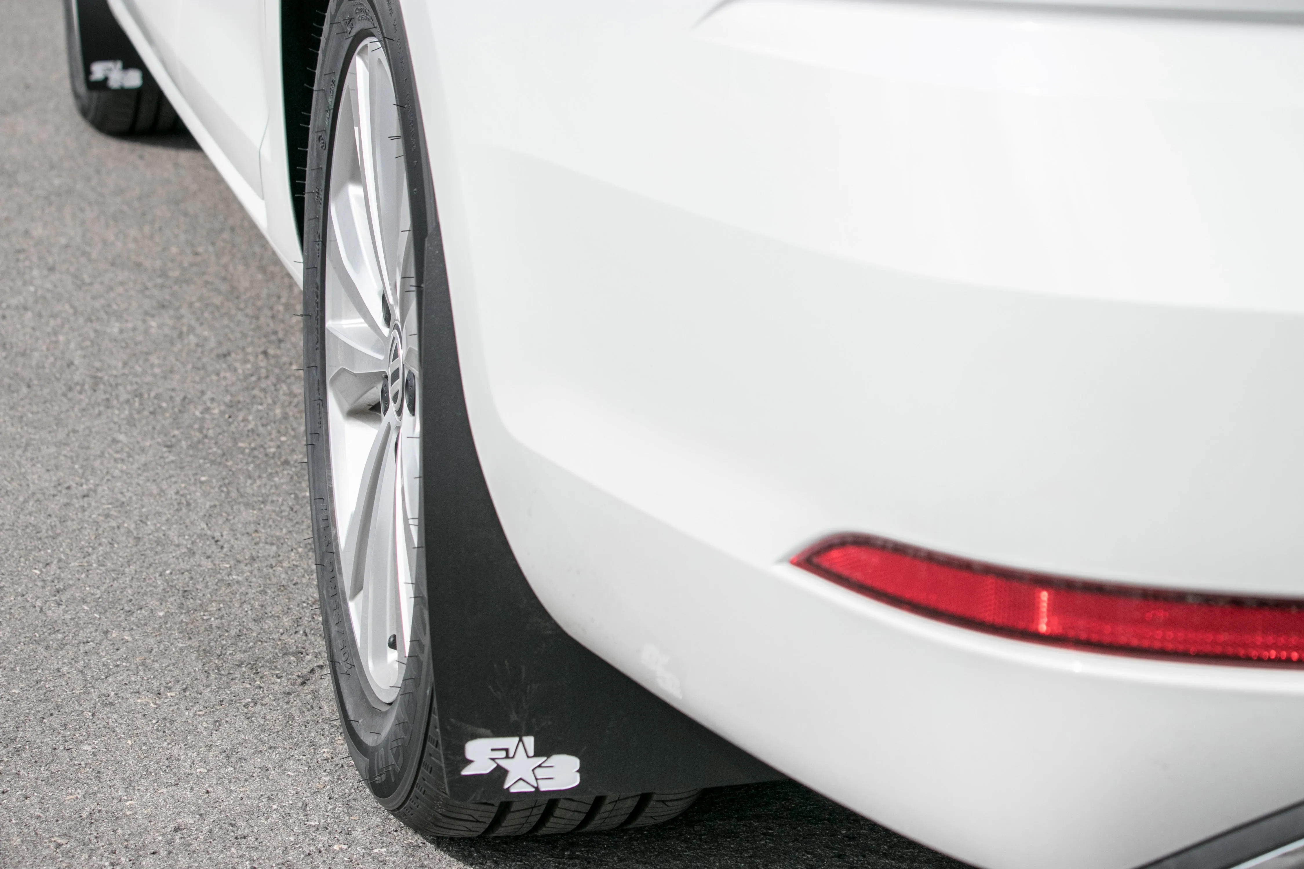 VW MK7, MK7.5 Golf SportWagen Rally Mud Flaps 2015 