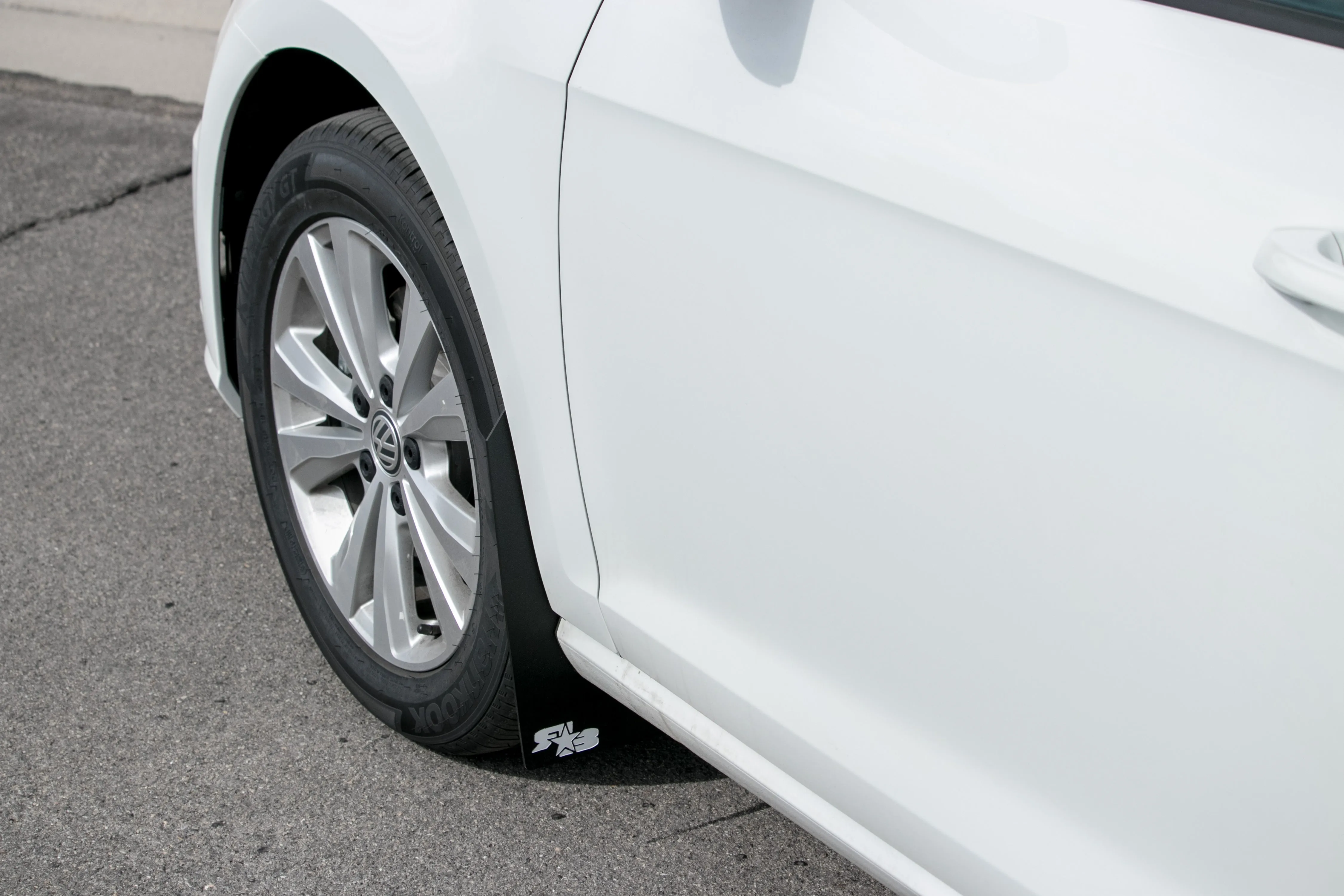 VW MK7, MK7.5 Golf SportWagen Rally Mud Flaps 2015 