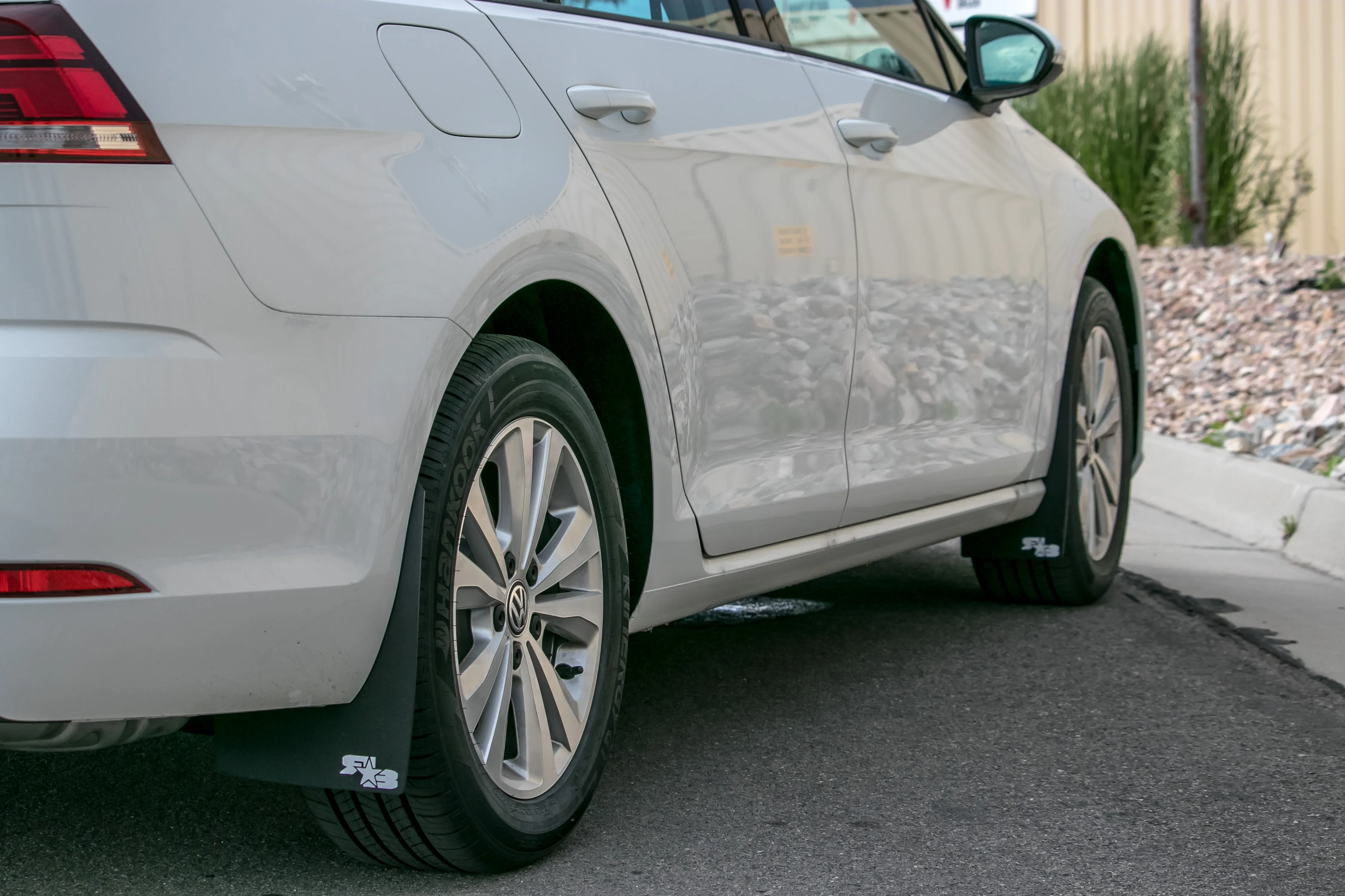 VW MK7, MK7.5 Golf SportWagen Rally Mud Flaps 2015 