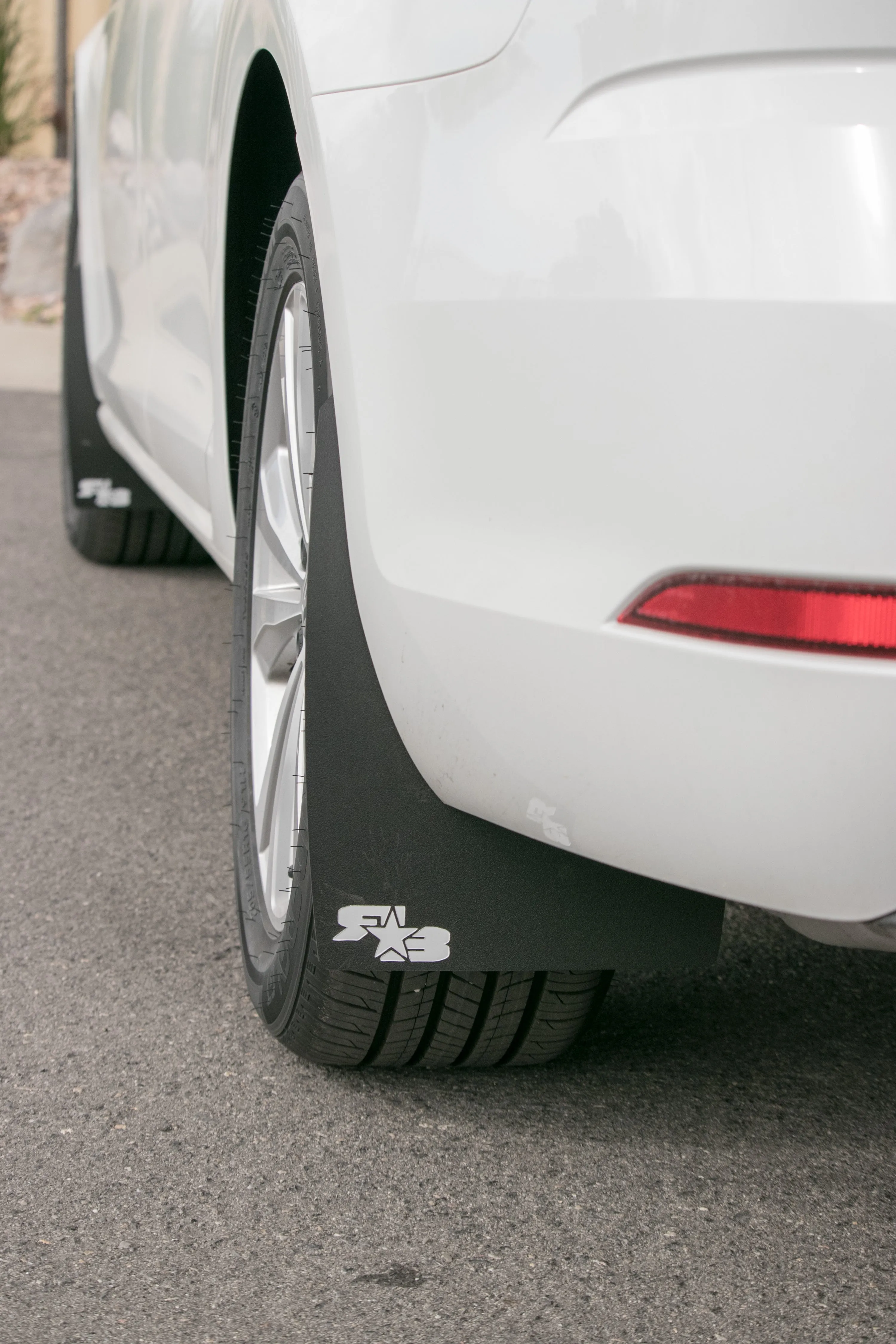 VW MK7, MK7.5 Golf SportWagen Rally Mud Flaps 2015 
