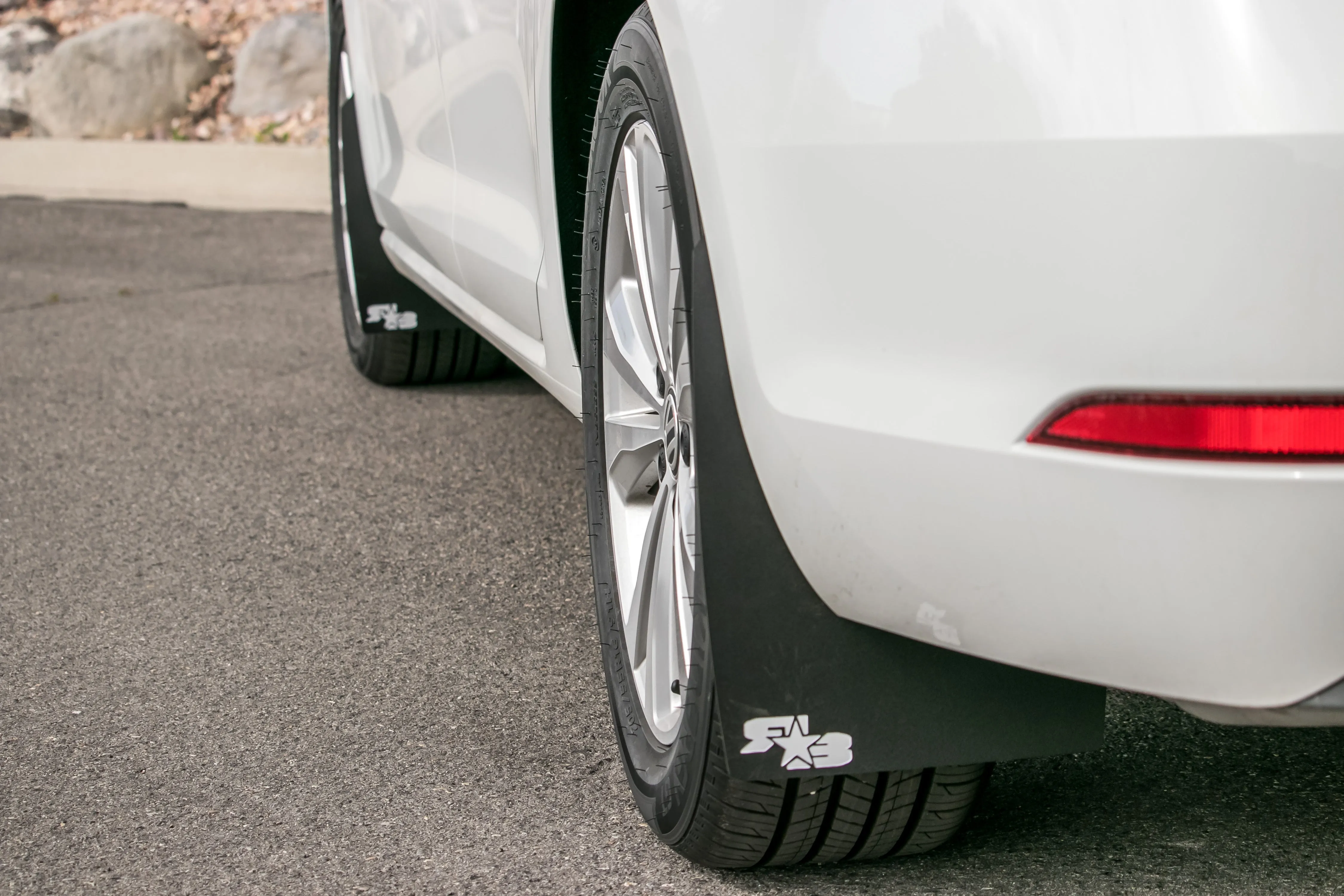 VW MK7, MK7.5 Golf SportWagen Rally Mud Flaps 2015 